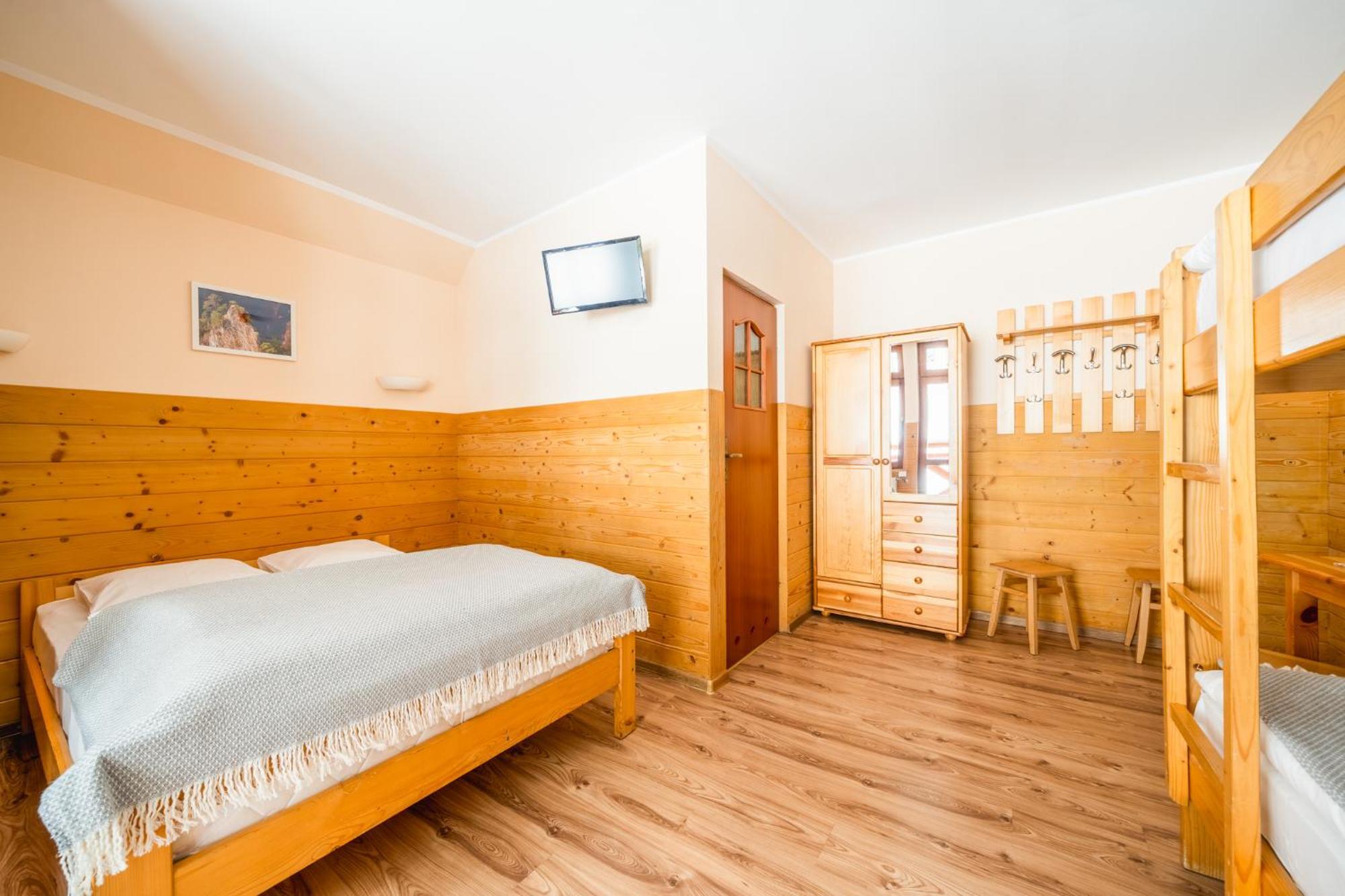 Schronisko Pttk Orlica Hotel ชซาฟนีซา ภายนอก รูปภาพ