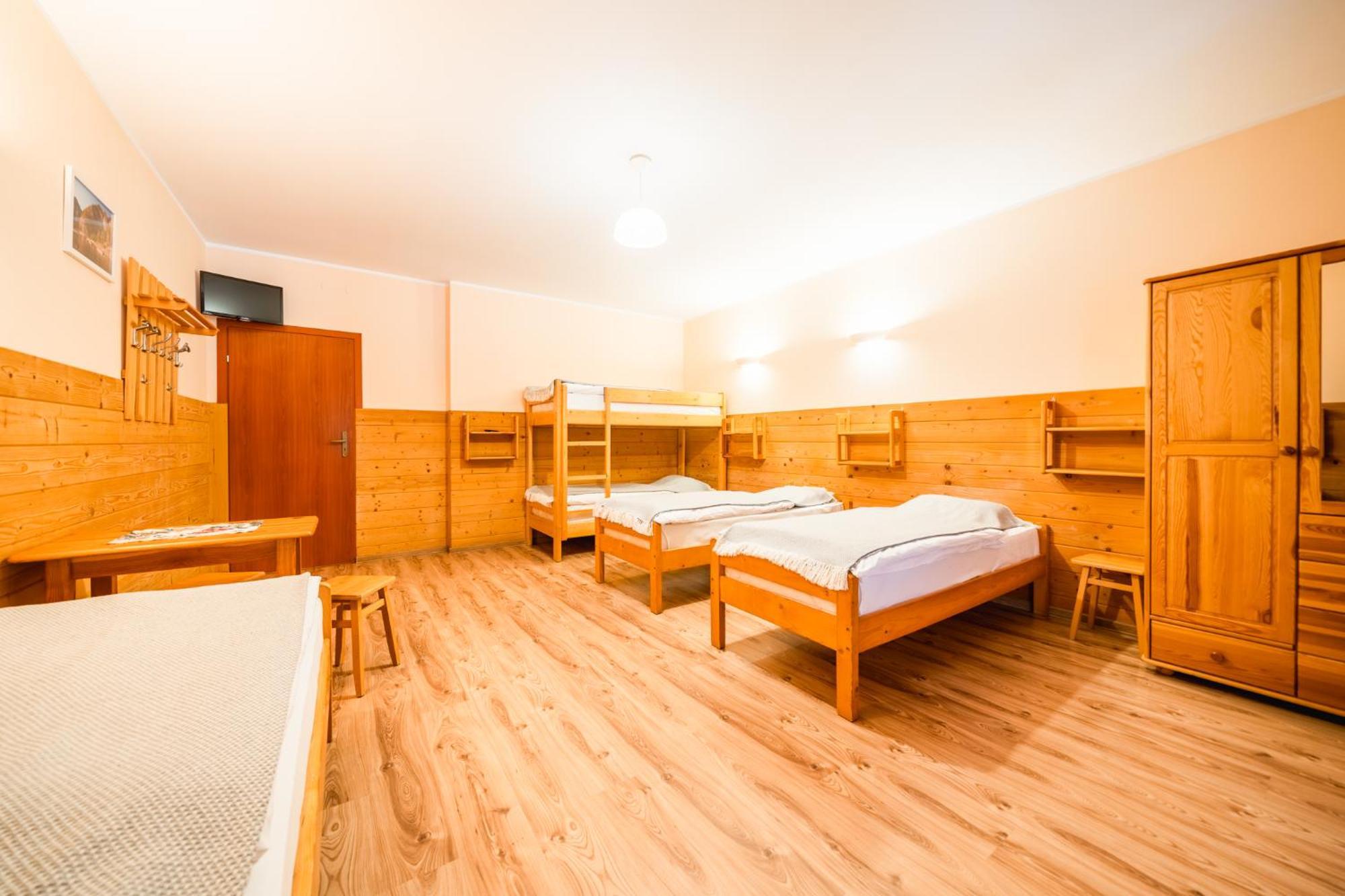 Schronisko Pttk Orlica Hotel ชซาฟนีซา ภายนอก รูปภาพ
